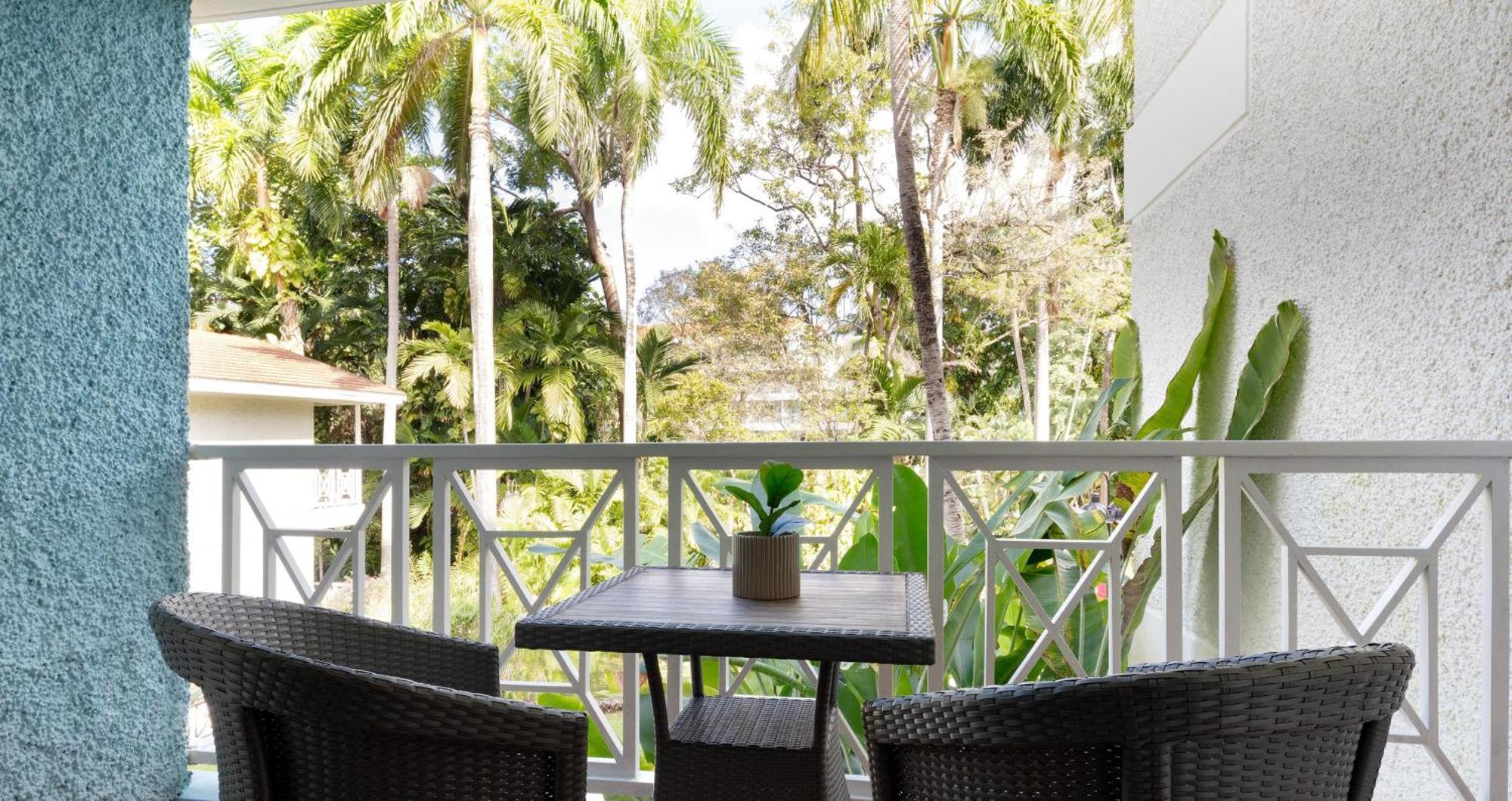 Sandals Ochi Beach All Inclusive Resort - Couples Only (Adults Only) Очо-Риос Экстерьер фото