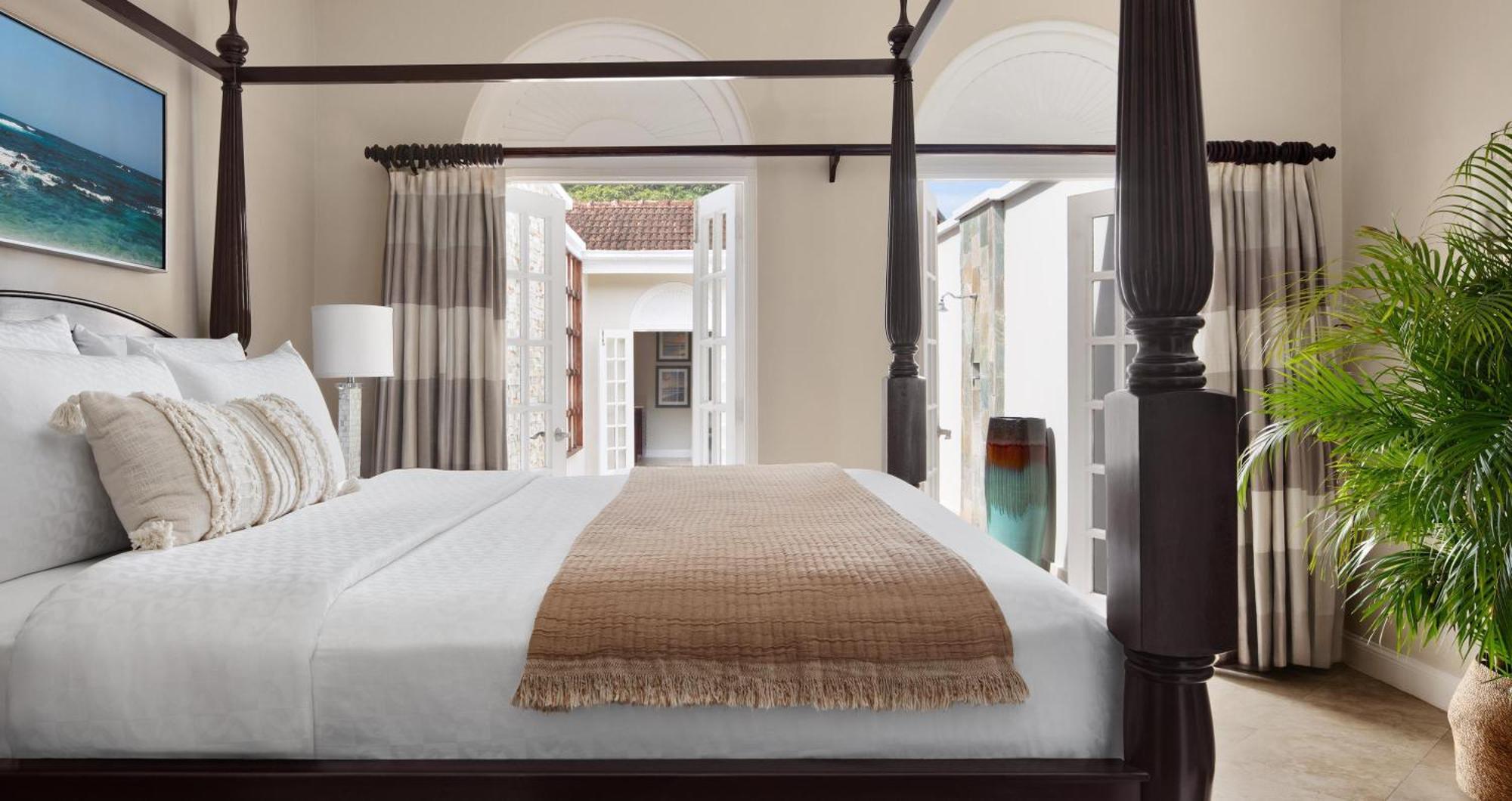Sandals Ochi Beach All Inclusive Resort - Couples Only (Adults Only) Очо-Риос Экстерьер фото