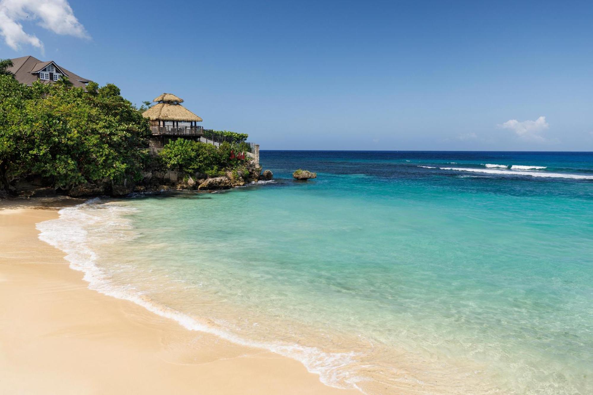 Sandals Ochi Beach All Inclusive Resort - Couples Only (Adults Only) Очо-Риос Экстерьер фото
