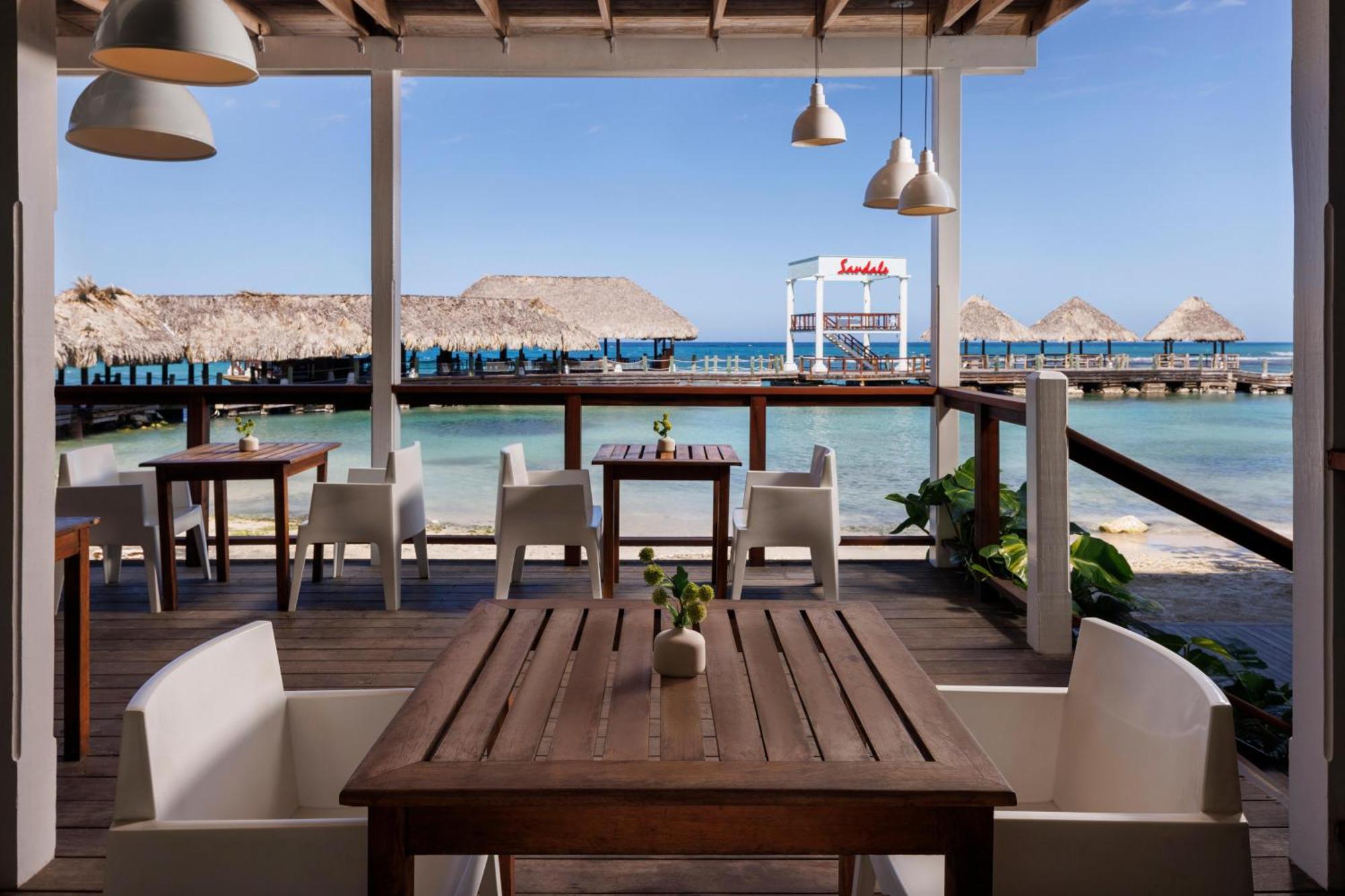 Sandals Ochi Beach All Inclusive Resort - Couples Only (Adults Only) Очо-Риос Экстерьер фото