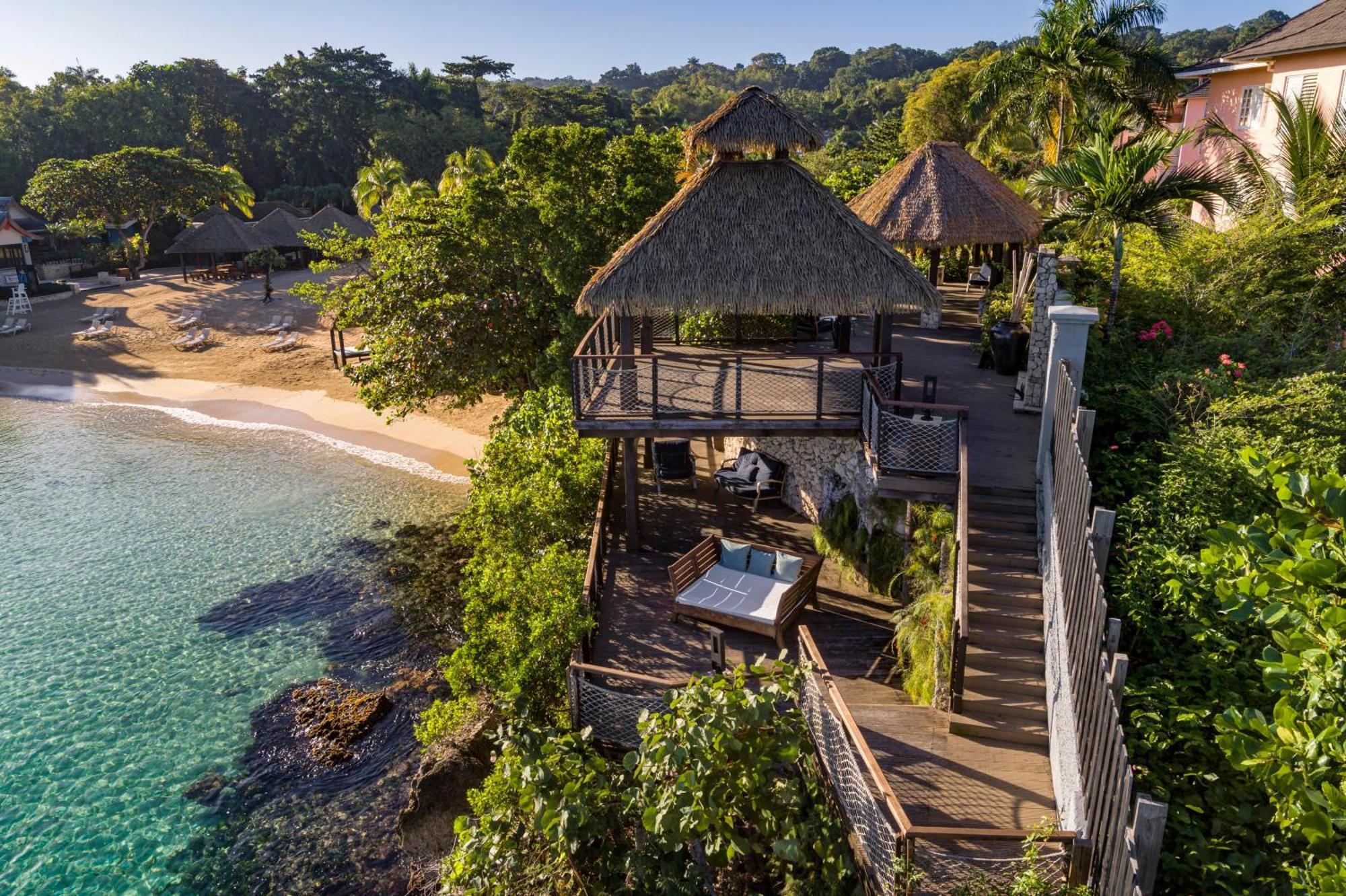 Sandals Ochi Beach All Inclusive Resort - Couples Only (Adults Only) Очо-Риос Экстерьер фото