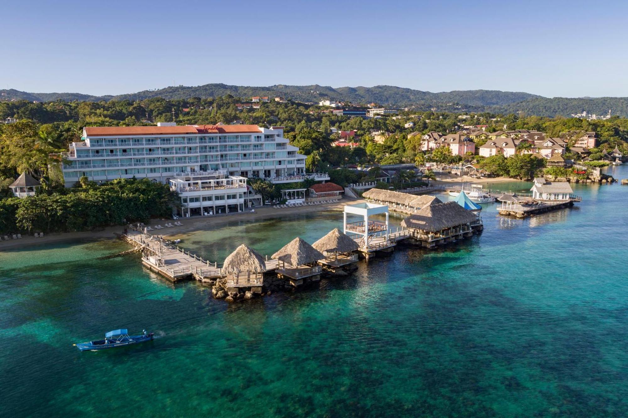 Sandals Ochi Beach All Inclusive Resort - Couples Only (Adults Only) Очо-Риос Экстерьер фото